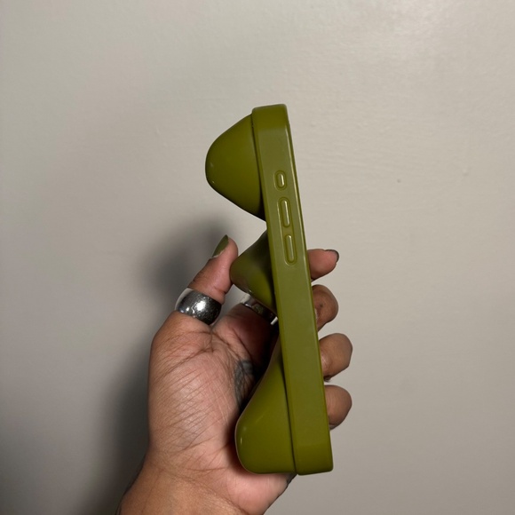 Deep Sage Bailey Hikawa Ishi Case - iPhone 15 Pro - Picture 5 of 5